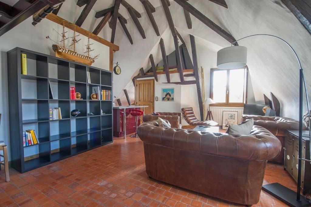 Appartement De Caractere Au Coeur Du Vieux Tours Exteriér fotografie